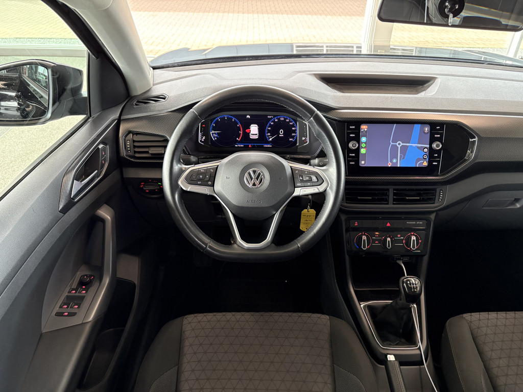 Volkswagen T-Cross 1.0 TSi 95pk 51653971-1.jpg | Autobedrijf De Waal B.V.