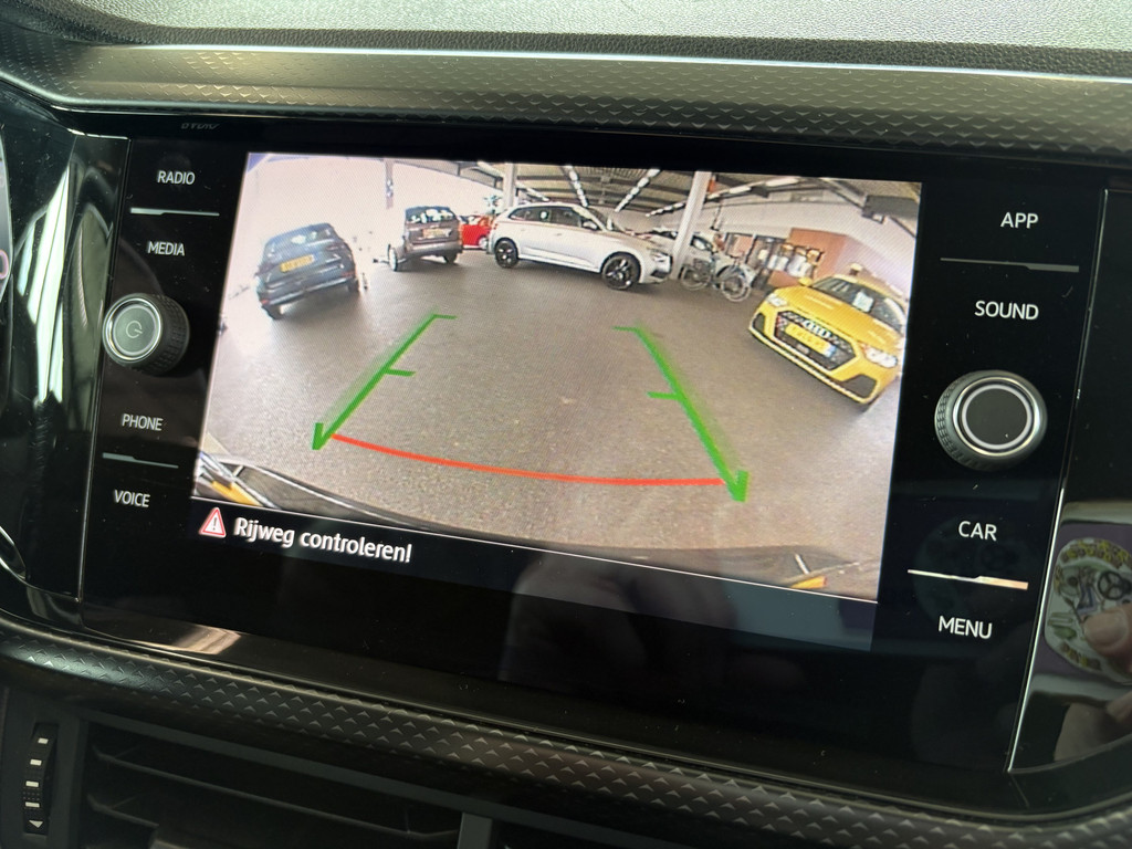 Volkswagen T-Cross 1.0 TSi 95pk 51653971-2.jpg | Autobedrijf De Waal B.V.