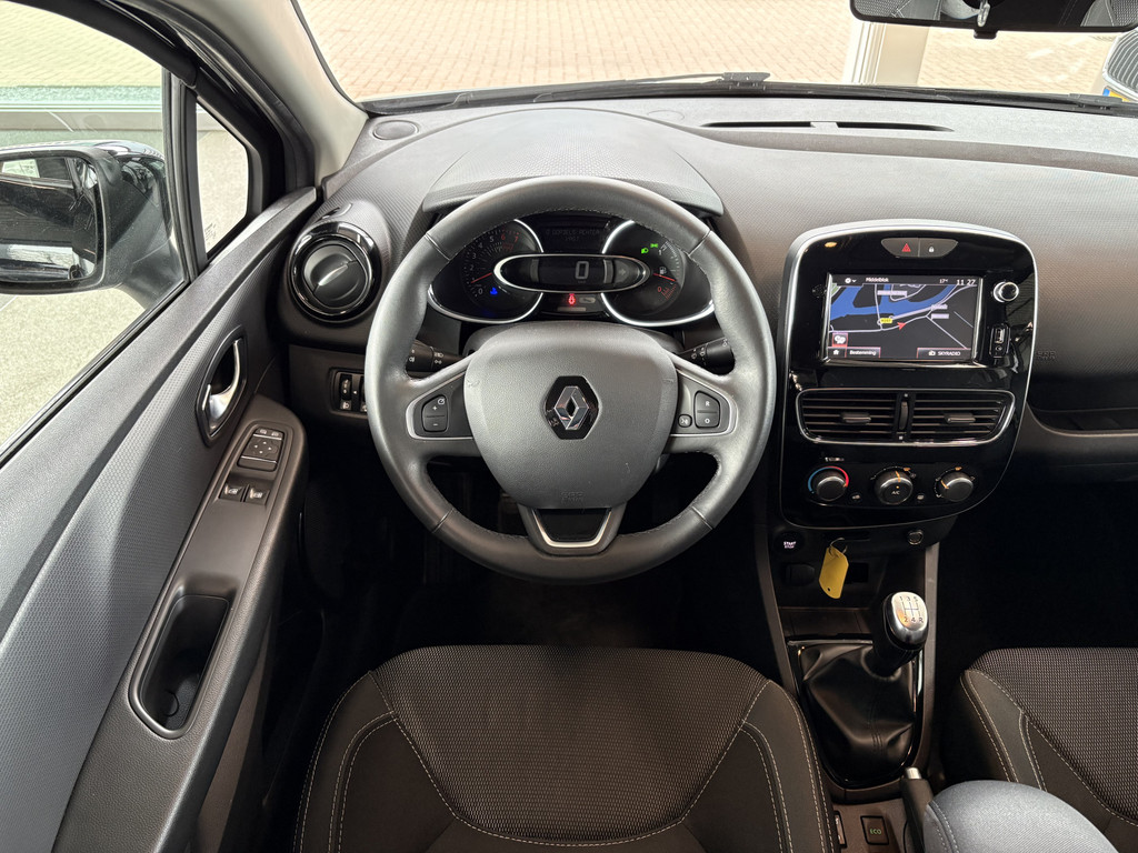 Renault Clio Estate 0.9 TCe Business Design 51703542-1.jpg | Autobedrijf De Waal B.V.