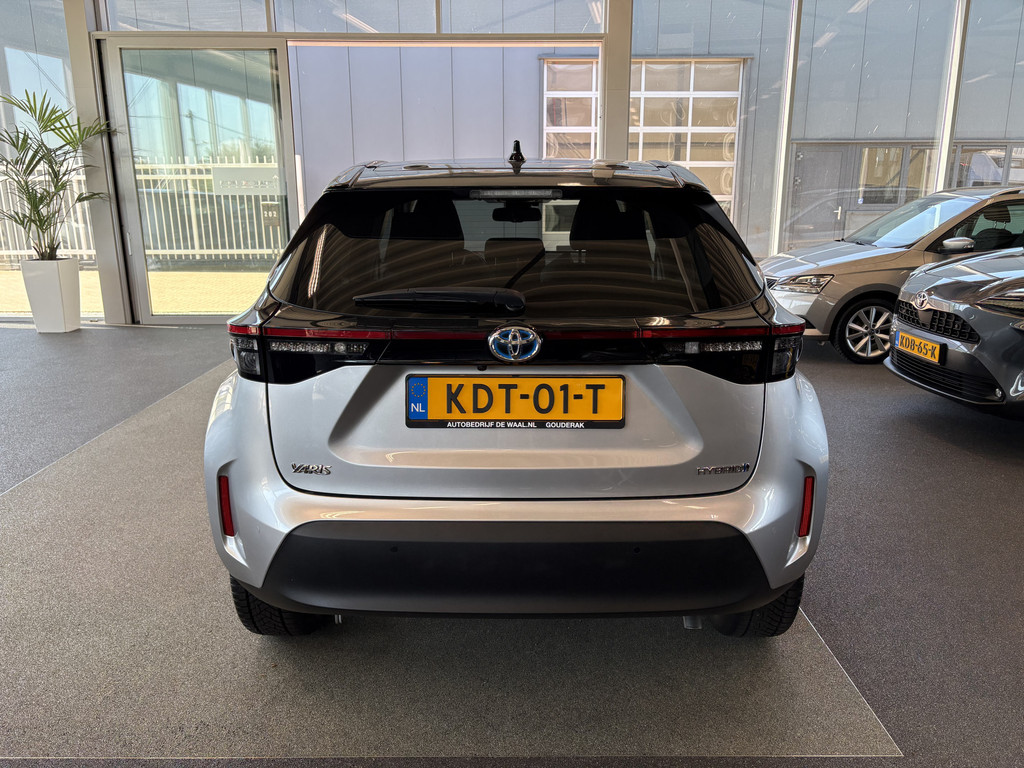 Toyota Yaris Cross 1.5 Hybrid Adventure 52092558-4.jpg | Autobedrijf De Waal B.V.