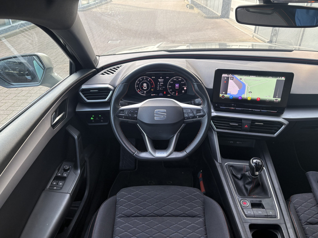 SEAT Leon 1.5 TSi 150pk FR Launch Edition 52250526-1.jpg | Autobedrijf De Waal B.V.
