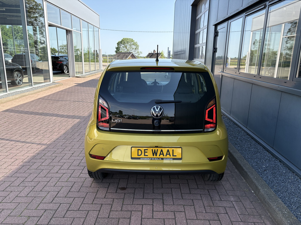 Volkswagen up! 1.0 BMT United 5-drs. 53949371-3.jpg | Autobedrijf De Waal B.V.