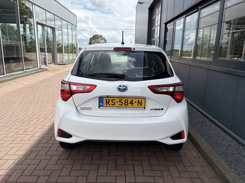 Toyota Yaris 1.5 VVT-i Hybrid Automaat Aspiration 5-drs. 54086992-3.jpg | Autobedrijf De Waal B.V.