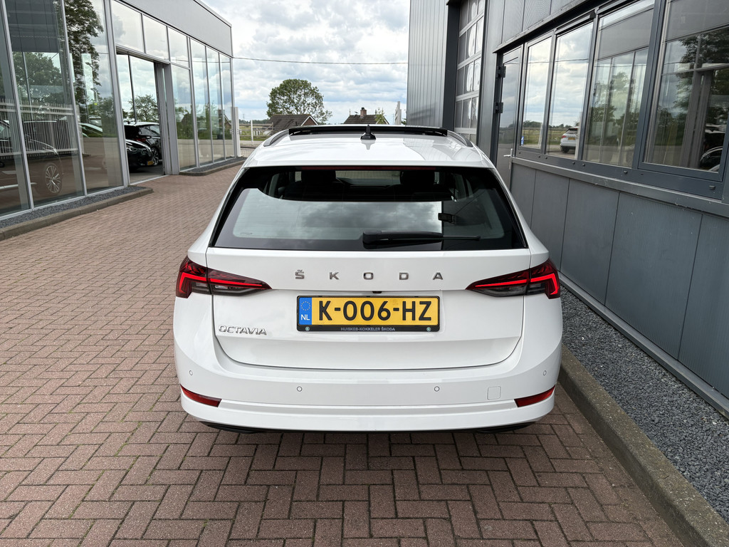 Škoda Octavia Combi 1.0 TSi Business Edition 54279377-3.jpg | Autobedrijf De Waal B.V.