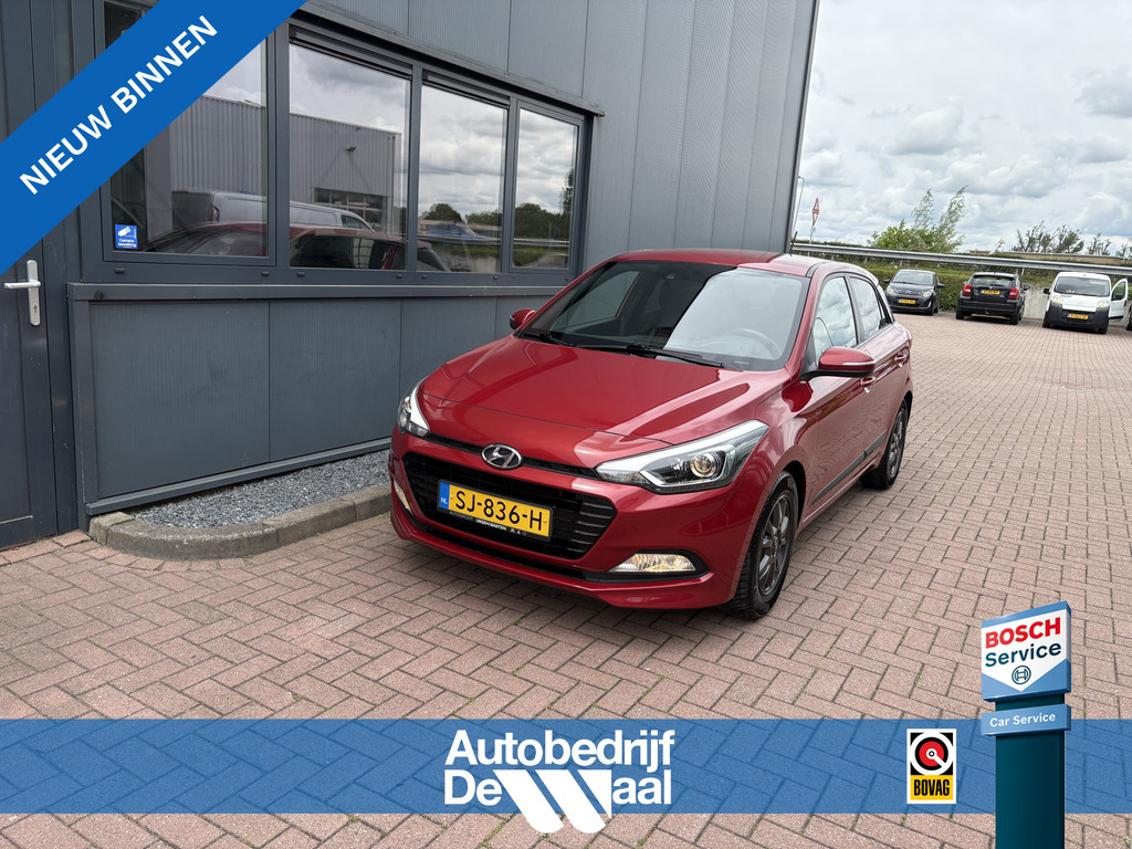 Hyundai i20 1.0 T-GDi 100pk Black Edition 5-drs. 54302553-0.jpg | Autobedrijf De Waal B.V.