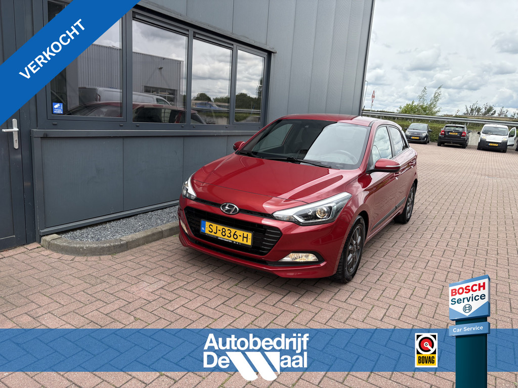 Hyundai i20 1.0 T-GDi 100pk Black Edition 5-drs. 54302553-0.jpg | Autobedrijf De Waal B.V.