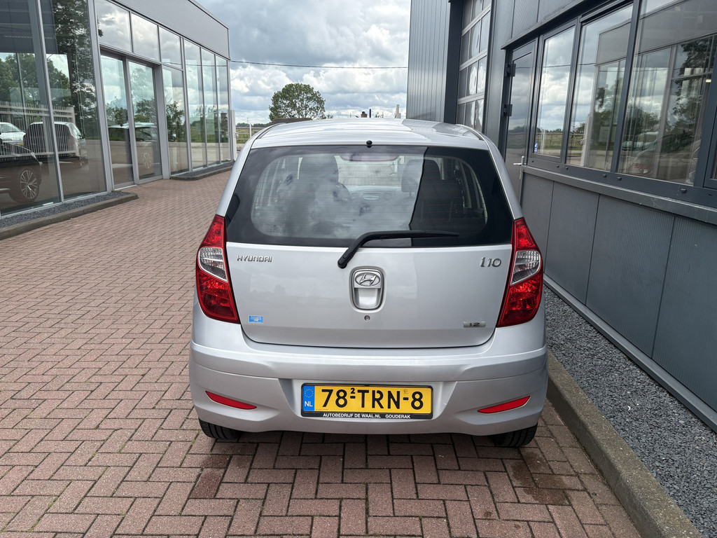 Hyundai i10 1.2 i-Motion Cool 5-drs. 54322715-3.jpg | Autobedrijf De Waal B.V.