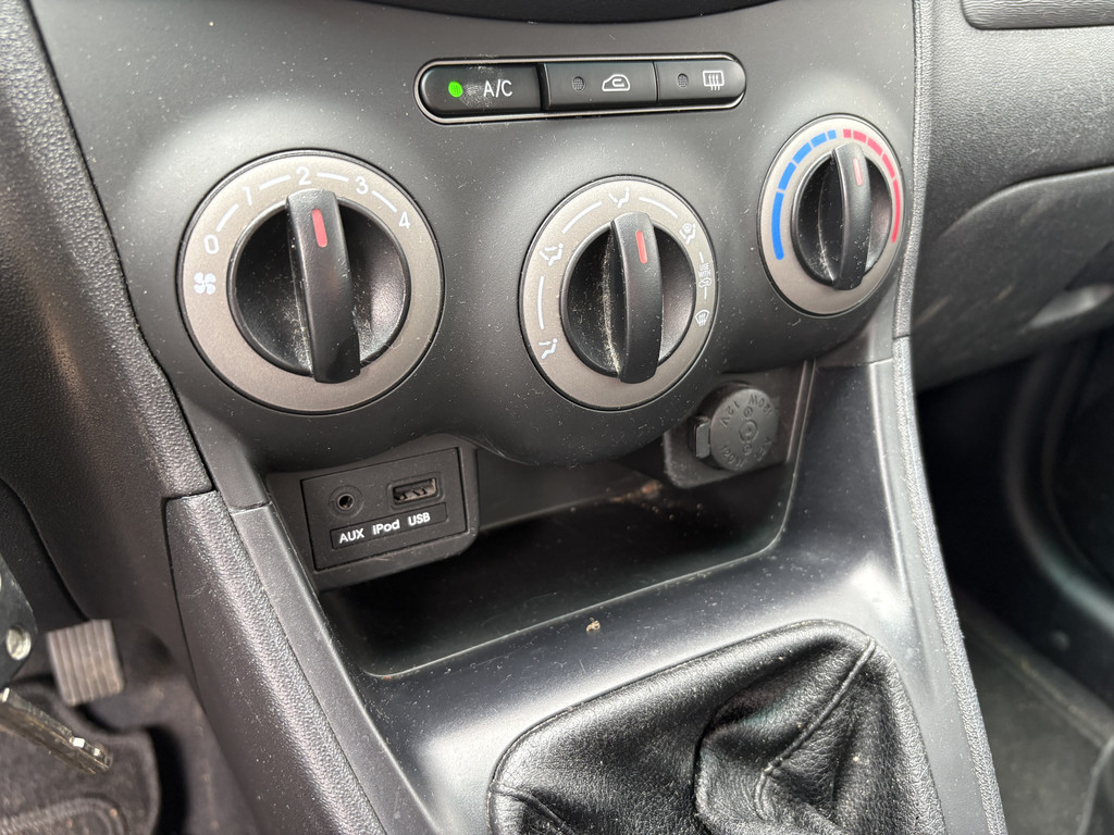 Hyundai i10 1.2 i-Motion Cool 5-drs. 54322715-3.jpg | Autobedrijf De Waal B.V.