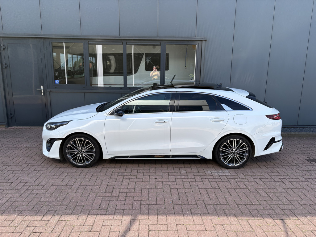 Kia ProCeed 1.5 T-GDi 160pk Automaat GT-PlusLine 54807803-1.jpg | Autobedrijf De Waal B.V.