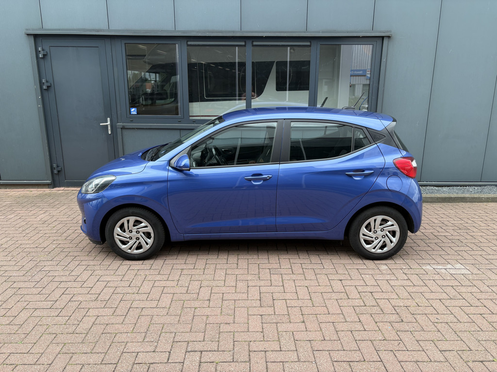 Hyundai i10 1.0 Premium 54859920-1.jpg | Autobedrijf De Waal B.V.