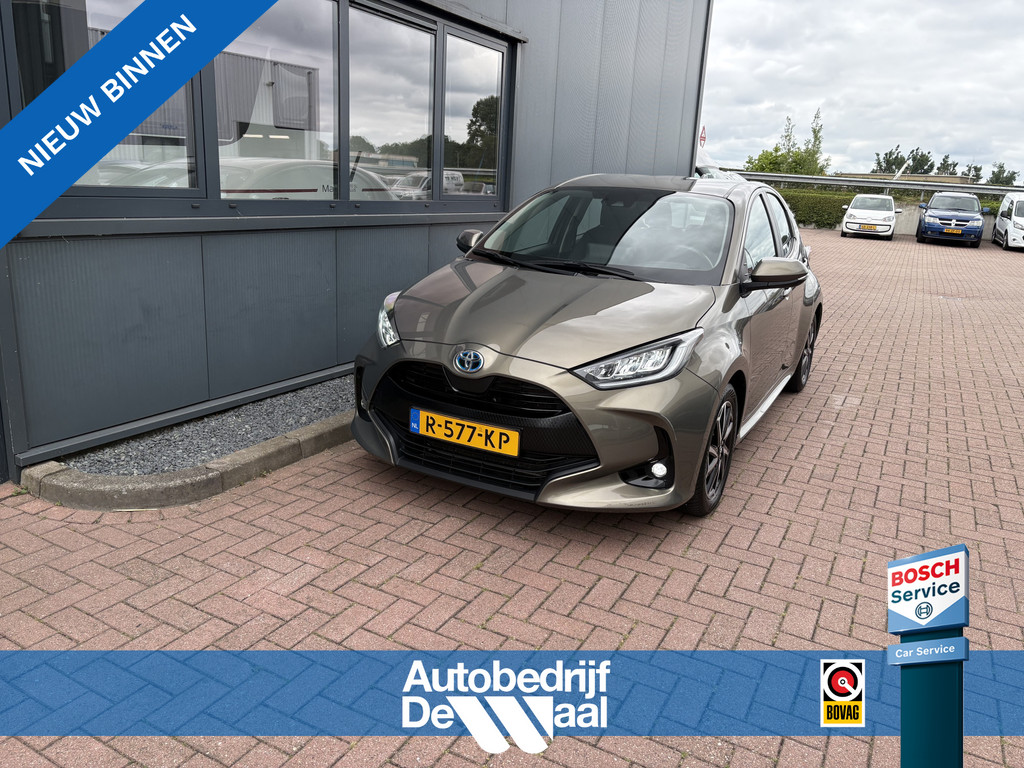 Toyota Yaris 1.5 Hybrid Dynamic 5-drs. 54908926-0.jpg | Autobedrijf De Waal B.V.