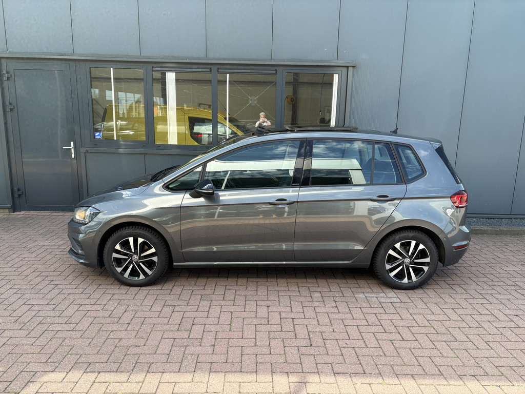 Volkswagen Golf Sportsvan 1.5 TSI ACT DSG Comfortline 55532829-1.jpg | Autobedrijf De Waal B.V.