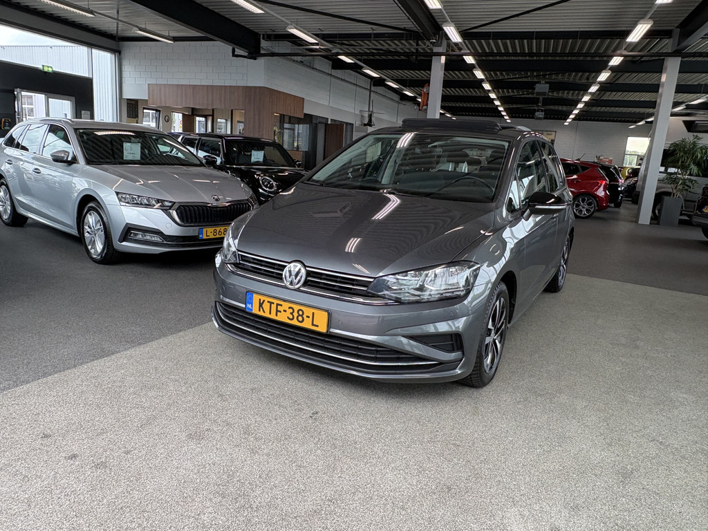 Volkswagen Golf Sportsvan 1.5 TSi ACT 150pk DSG Comfortline 55532829-1.jpg | Autobedrijf De Waal B.V.