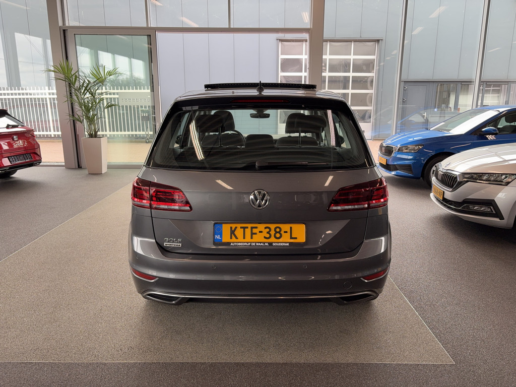 Volkswagen Golf Sportsvan 1.5 TSi ACT 150pk DSG Comfortline 55532829-4.jpg | Autobedrijf De Waal B.V.