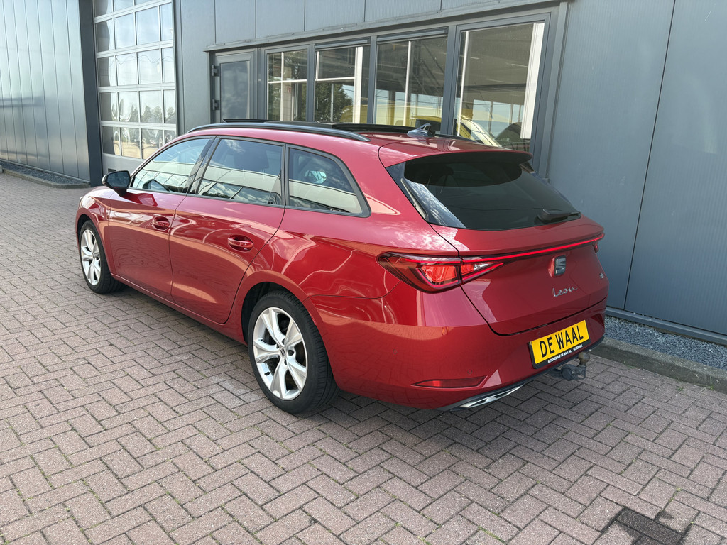 SEAT Leon Sportstourer 1.5 eTSI FR Business 55544622-2.jpg | Autobedrijf De Waal B.V.