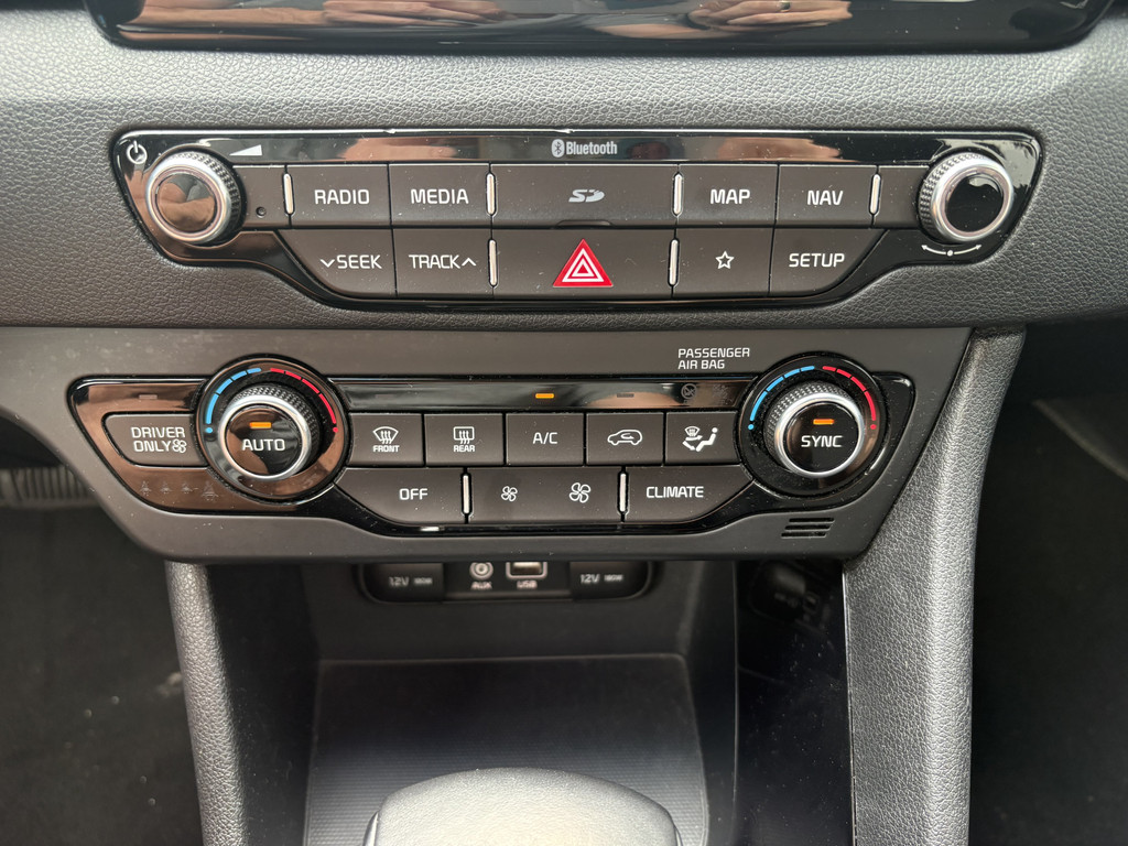 Kia Niro 1.6 GDi Hybrid Automaat DynamicLine 56073224-4.jpg | Autobedrijf De Waal B.V.