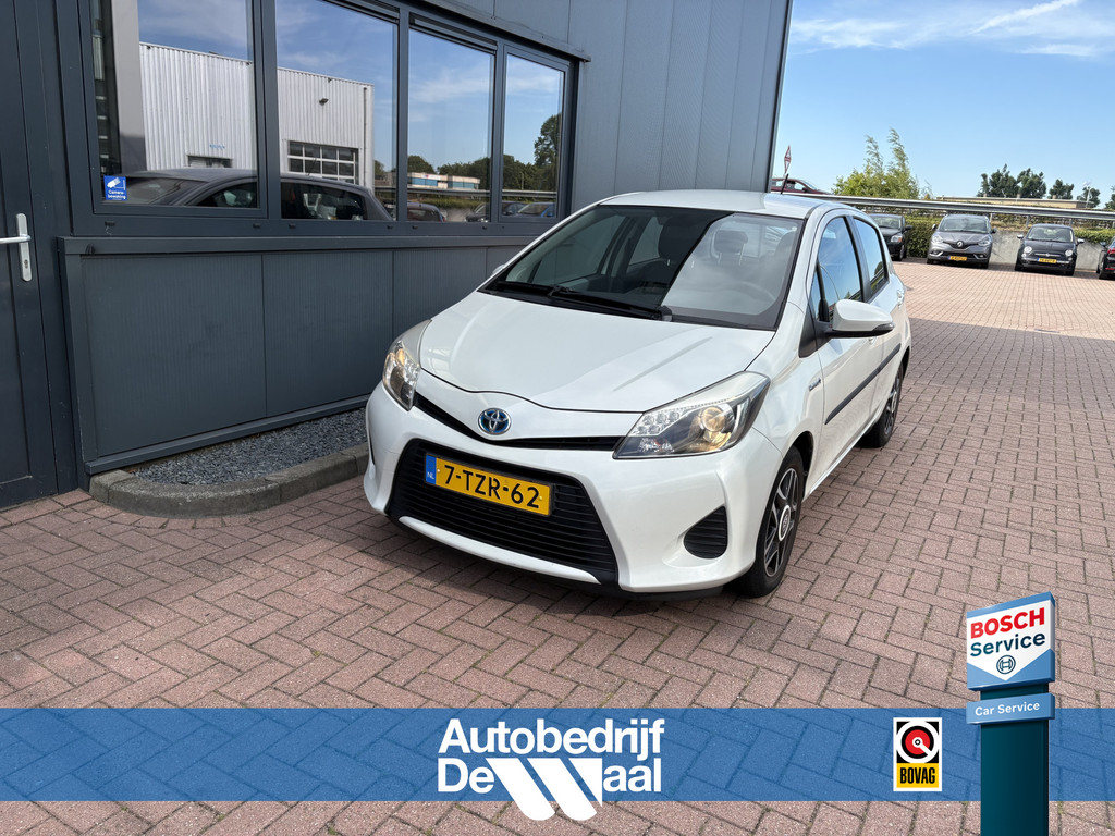 Toyota Yaris 1.5 Hybrid Aspiration Automaat 5-drs. 56258518-0.jpg | Autobedrijf De Waal B.V.