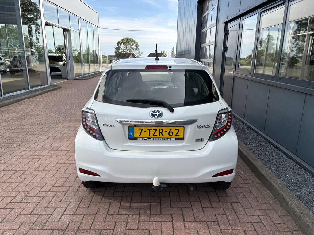 Toyota Yaris 1.5 Hybrid Aspiration Automaat 5-drs. 56258518-3.jpg | Autobedrijf De Waal B.V.
