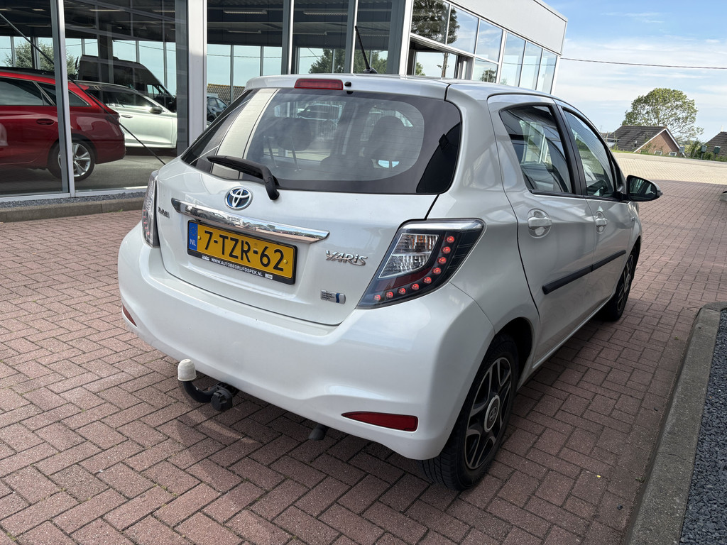 Toyota Yaris 1.5 Hybrid Aspiration Automaat 5-drs. 56258518-4.jpg | Autobedrijf De Waal B.V.