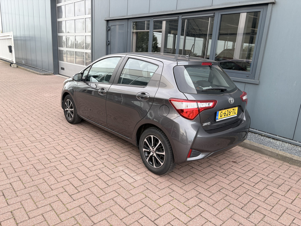 Toyota Yaris 1.0 VVT-i Connect 5-drs. 56306037-2.jpg | Autobedrijf De Waal B.V.
