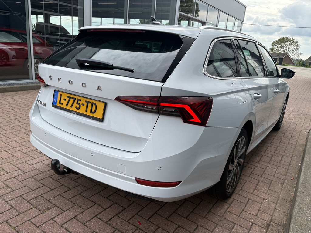 Škoda Octavia Combi 1.0 TSi Bns.Edition Plus 56683053-4.jpg | Autobedrijf De Waal B.V.