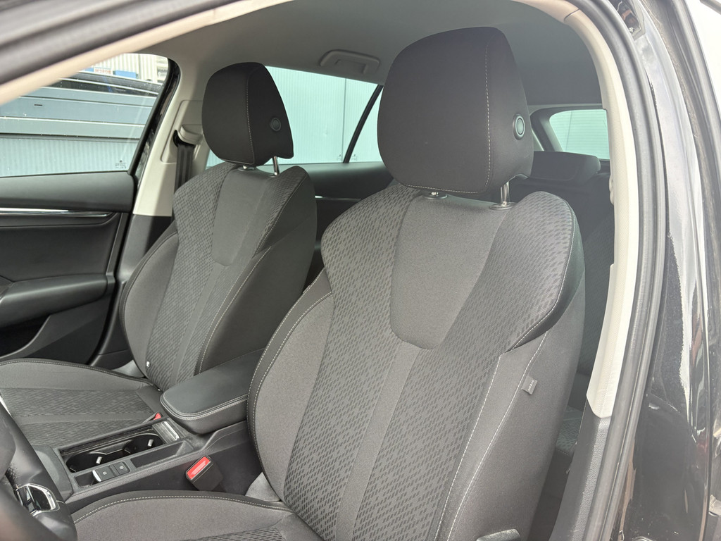 Škoda Octavia Combi 1.0 TSi Bns.Edition Plus 56711149-38.jpg | Autobedrijf De Waal B.V.