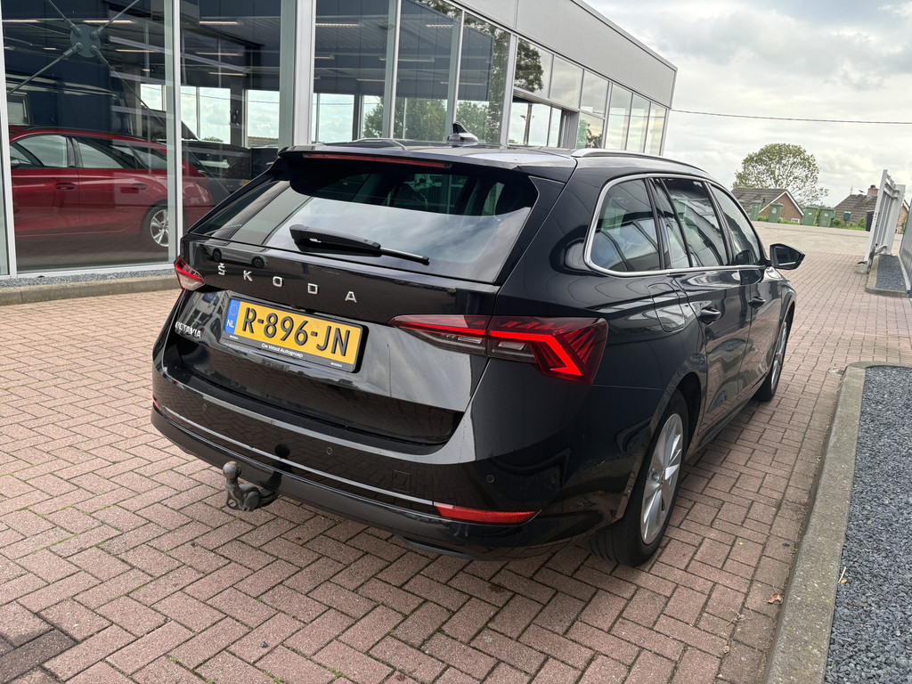 Škoda Octavia Combi 1.0 TSi Bns.Edition Plus 56711149-4.jpg | Autobedrijf De Waal B.V.