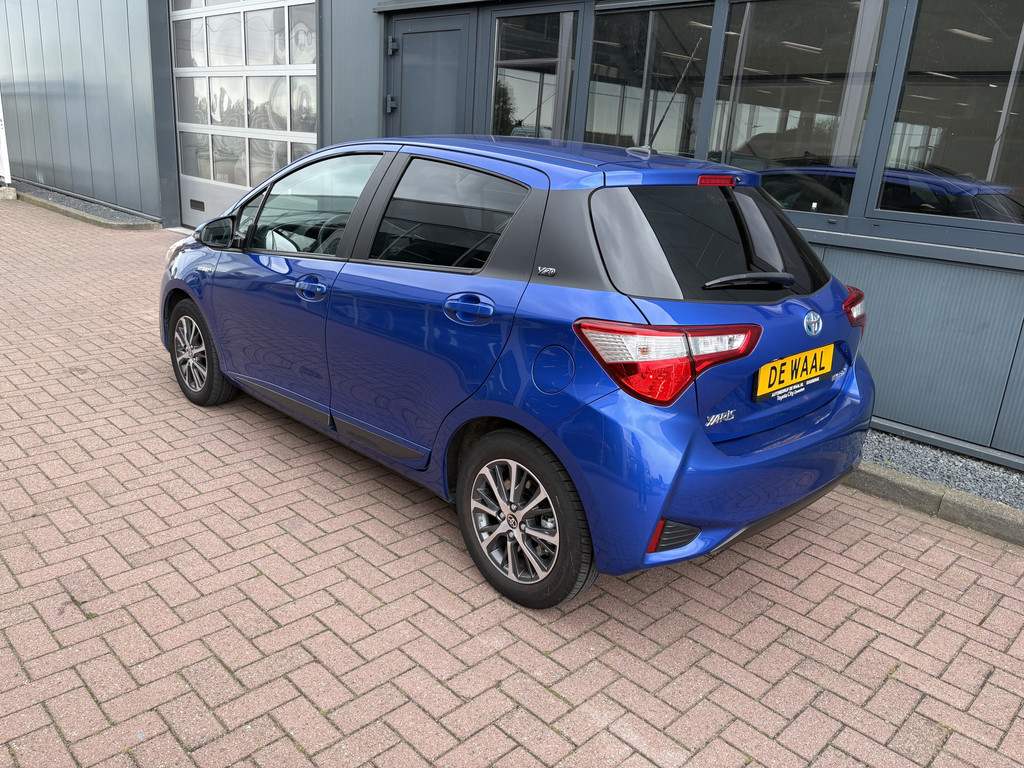 Toyota Yaris 1.5 Hybrid Y20 Automaat 5-drs. 56923946-2.jpg | Autobedrijf De Waal B.V.