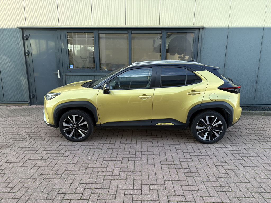 Toyota Yaris Cross 1.5 Hybrid Adventure 57174978-1.jpg | Autobedrijf De Waal B.V.