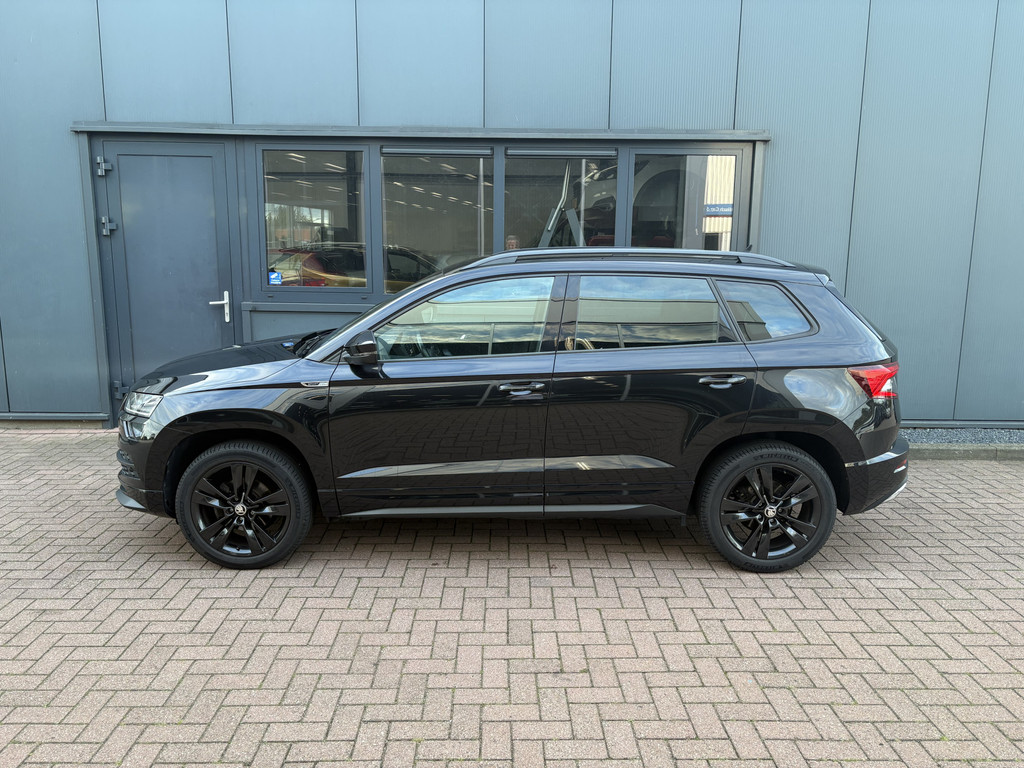 Škoda Karoq 1.5 TSi ACT DSG Sportline Business 57512139-1.jpg | Autobedrijf De Waal B.V.