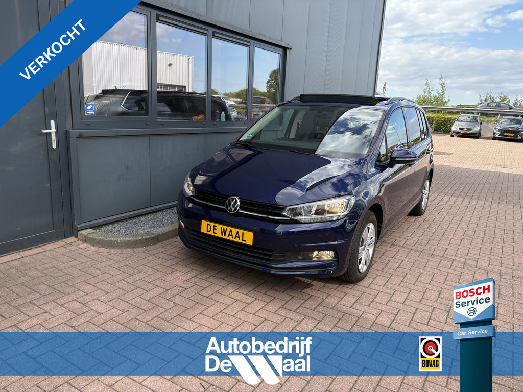Volkswagen Touran 1.5 TSi 150pk DSG Comfortline Bns. 7-pers. 53345581-0.jpg | Autobedrijf De Waal B.V.
